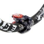 Potencia para manillares de 31,8mm EWPM-002 negro-rojo - Imagen 4